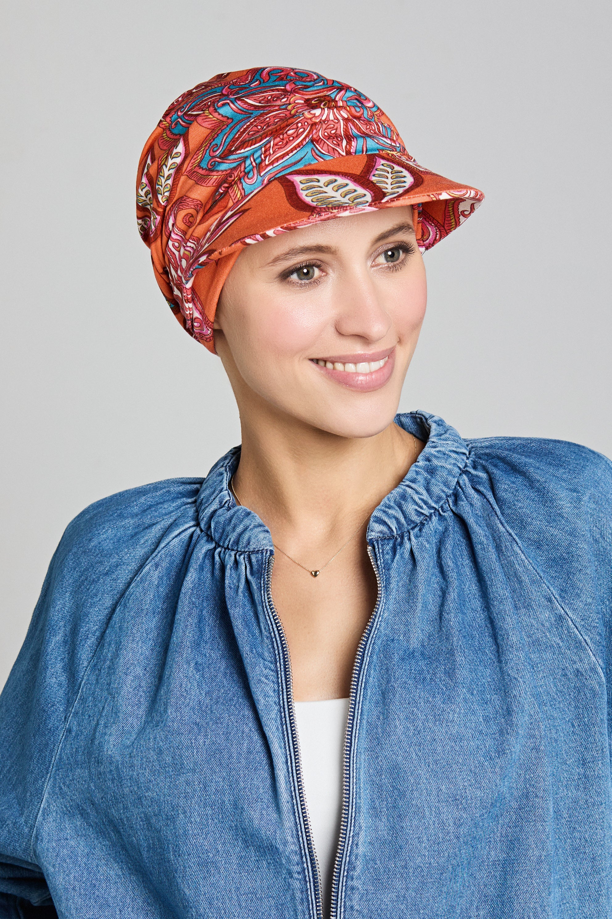 Gisela Mayer chemo cap Nele Sun