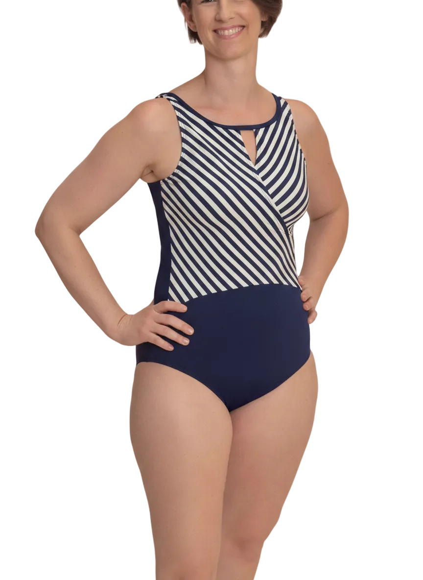 أموينا بدلة سباحة صناعية غير متماثلة كاسوريا