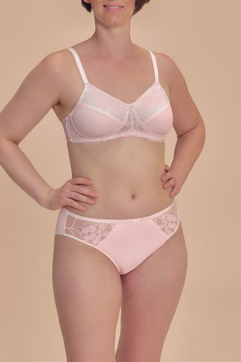 Amoena prosthesis bra Kennie